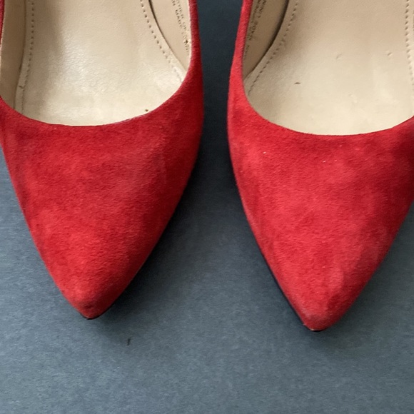 Electric Red Orange Via Spiga Pumps- Size 7 - Picture 6 of 8